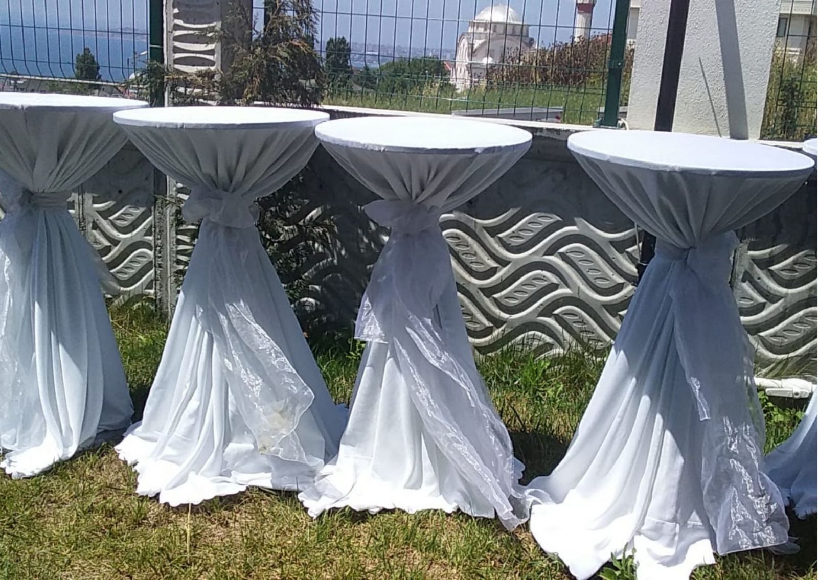 Kağıthane Bistro Masa Kiralama
